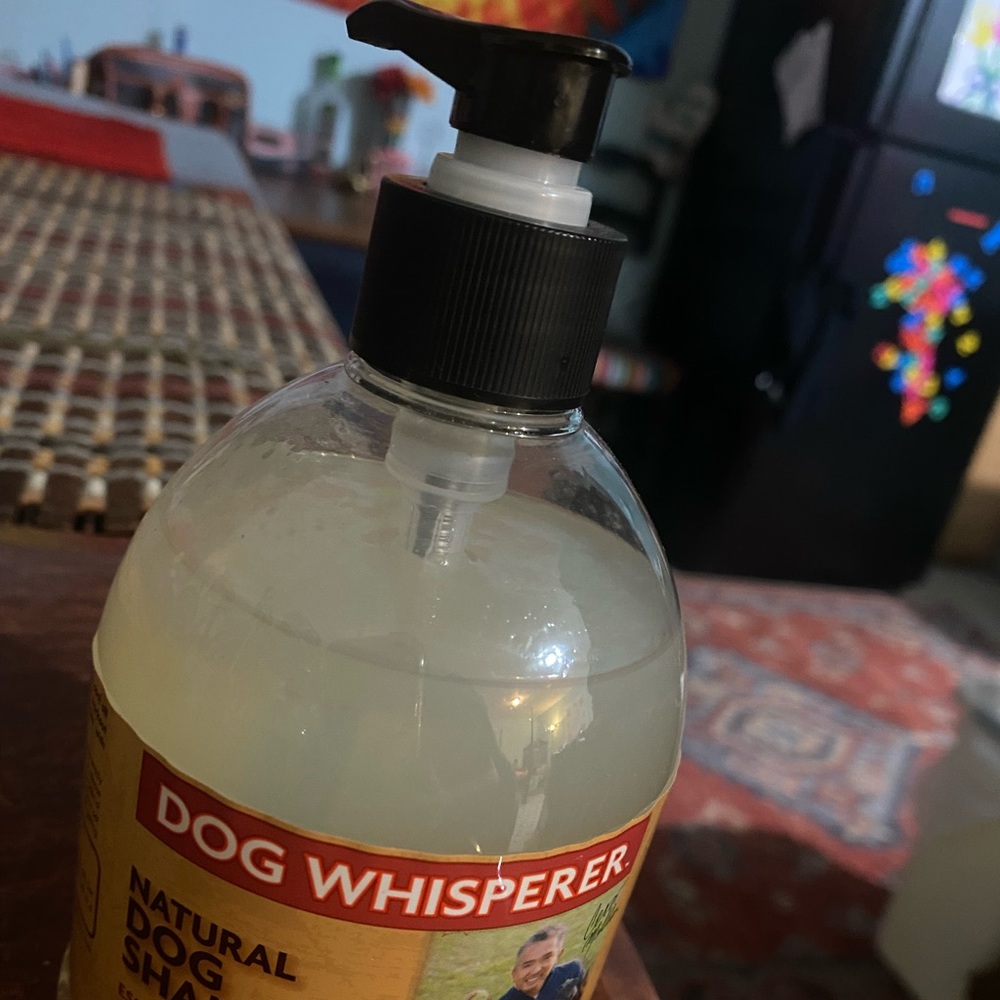 Dog shampoo with essential oil’s
